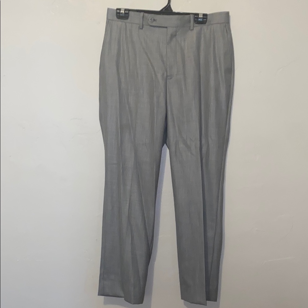 Caravelli Italy Classic Gray Suit with Notched Lapels Men 40R 34W - Picture 8 of 13